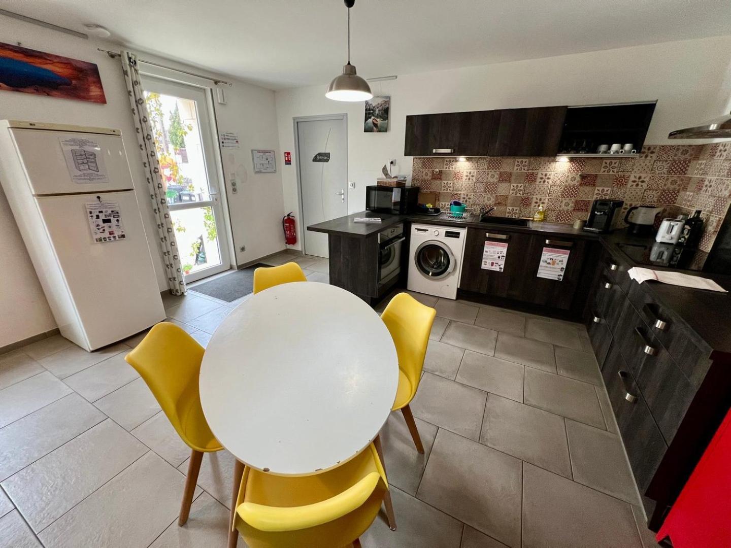 Chez Marcel - Maison 3 Chambres Люсак-ле-Шато Екстериор снимка
